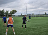 Laatste training S.K.N.W.K. JO19-1 van donderdag 30 mei 2024 (80/136)